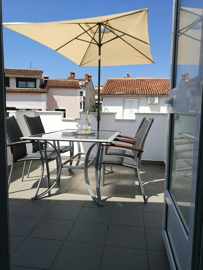 Ferienhaus Bozena Appartment 6 브르사르 아파트